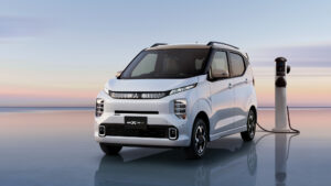 新型電気自動車
